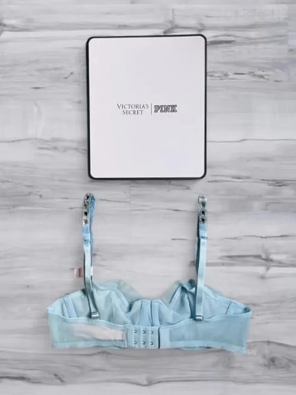 🧚 Ethereal Twinkle Bra Victoria Secret 32A/32B NWT